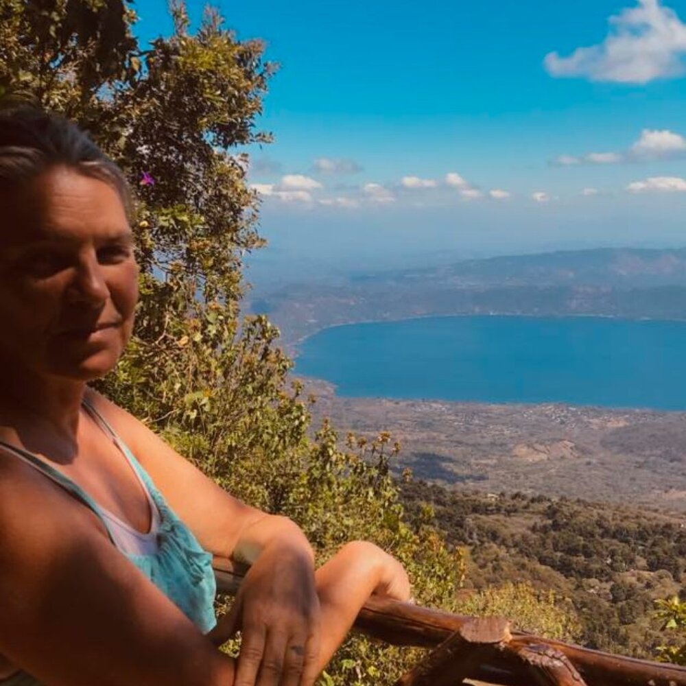 Meet your Posher, Caroline